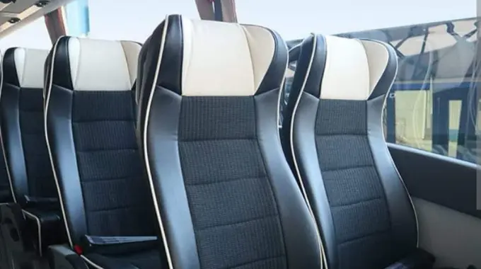 Asientos de un autob&uacute;s