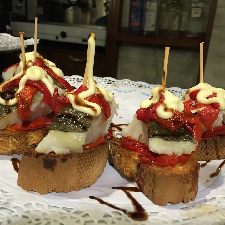 Tapa, pincho, comida.