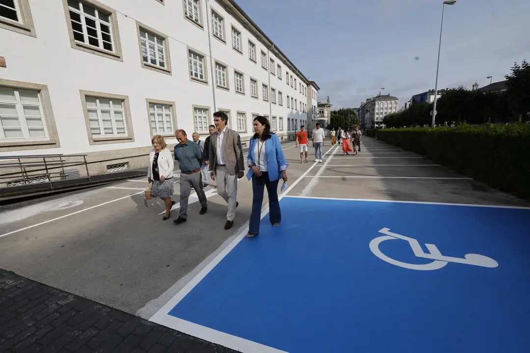 060825 Parking Ollos Grandes 2