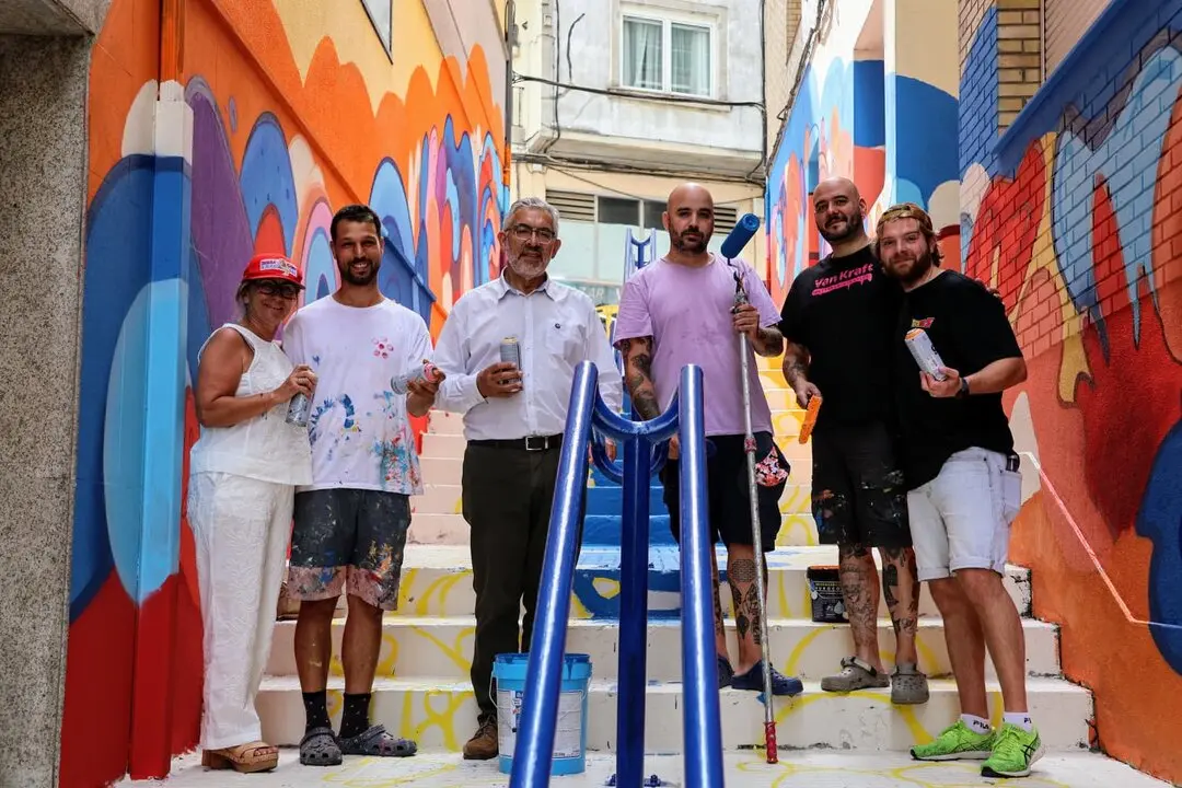 Miguel Fernández, en las escaleras de la Rúa Santiago de Lugo