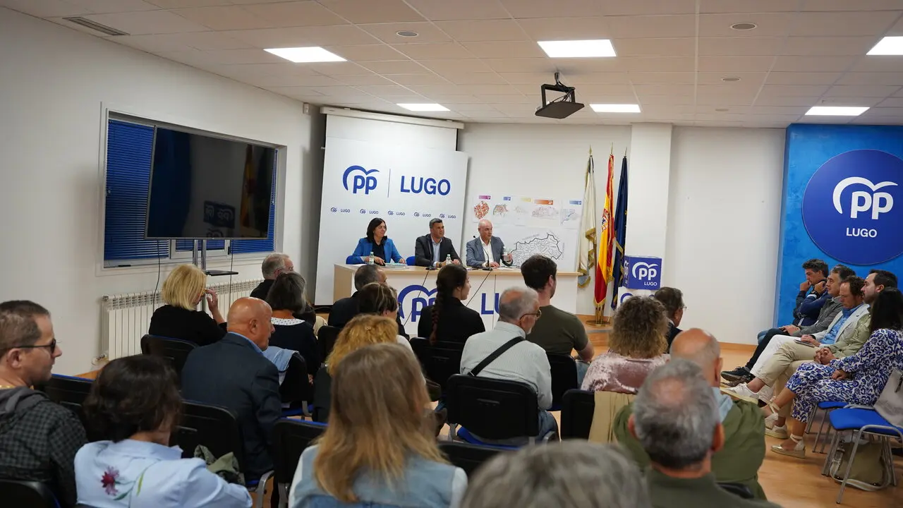 FOTO PP de Lugo EspazoAbertoPopular Javier García PP de Navarra (1)