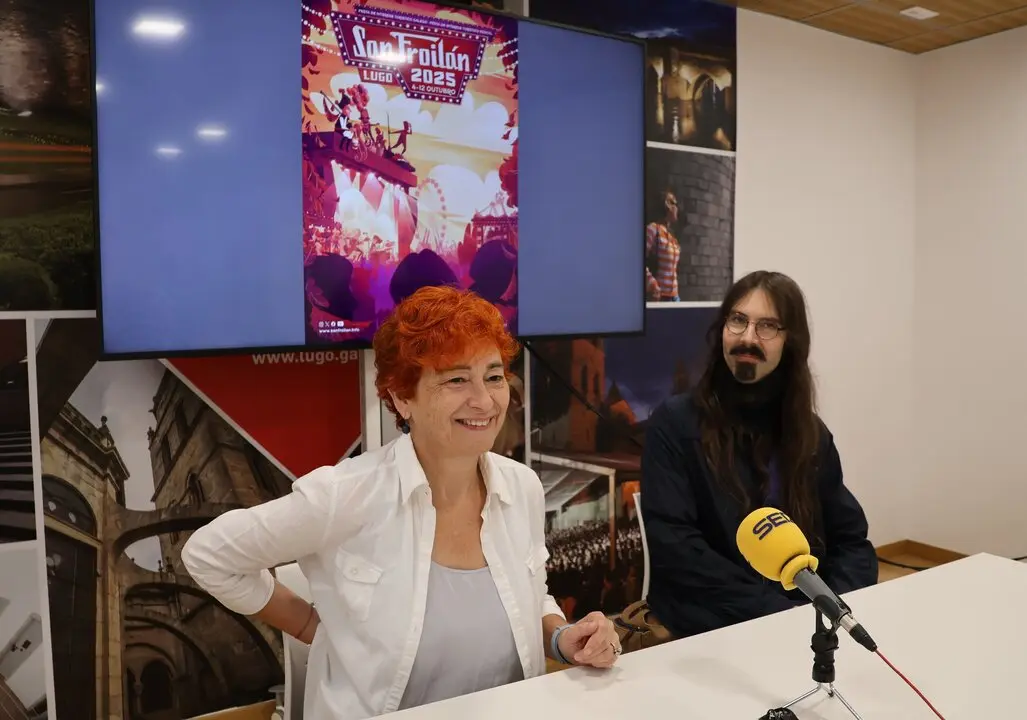 Maite Ferreiro e Iván Mouronte, durante la presentación del cartel de las Fiestas de San Froilán 2025