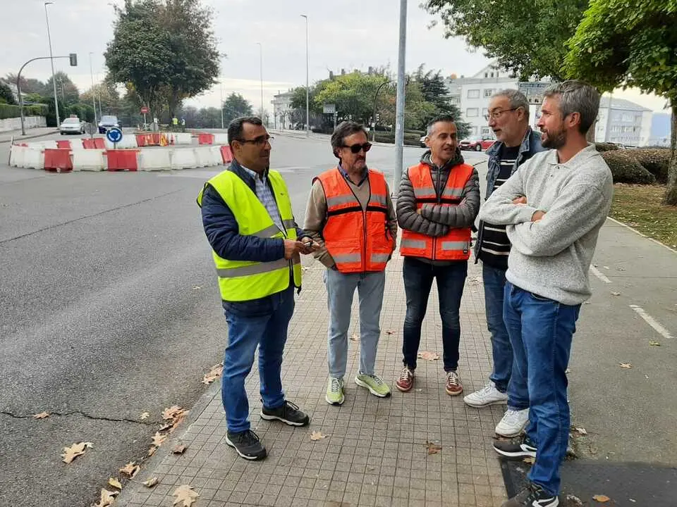 Rubén Arroxo, en la zona en la que se llevará a cabo la construcción de la rotonda
