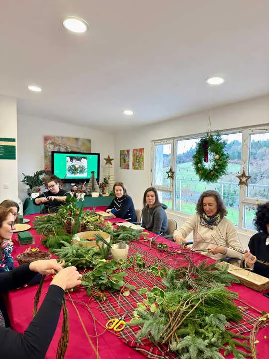 UNED. Taller de coronas