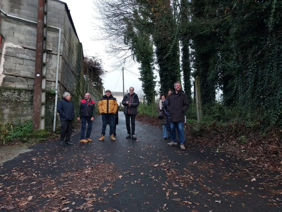 Rub&eacute;n Arroxo, en la v&iacute;a municipal renovada en Albeiros