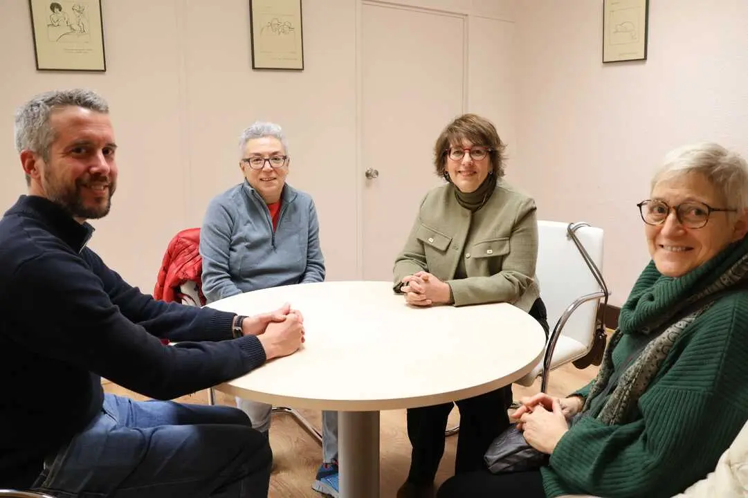 Xuntanza Alba Nogueira