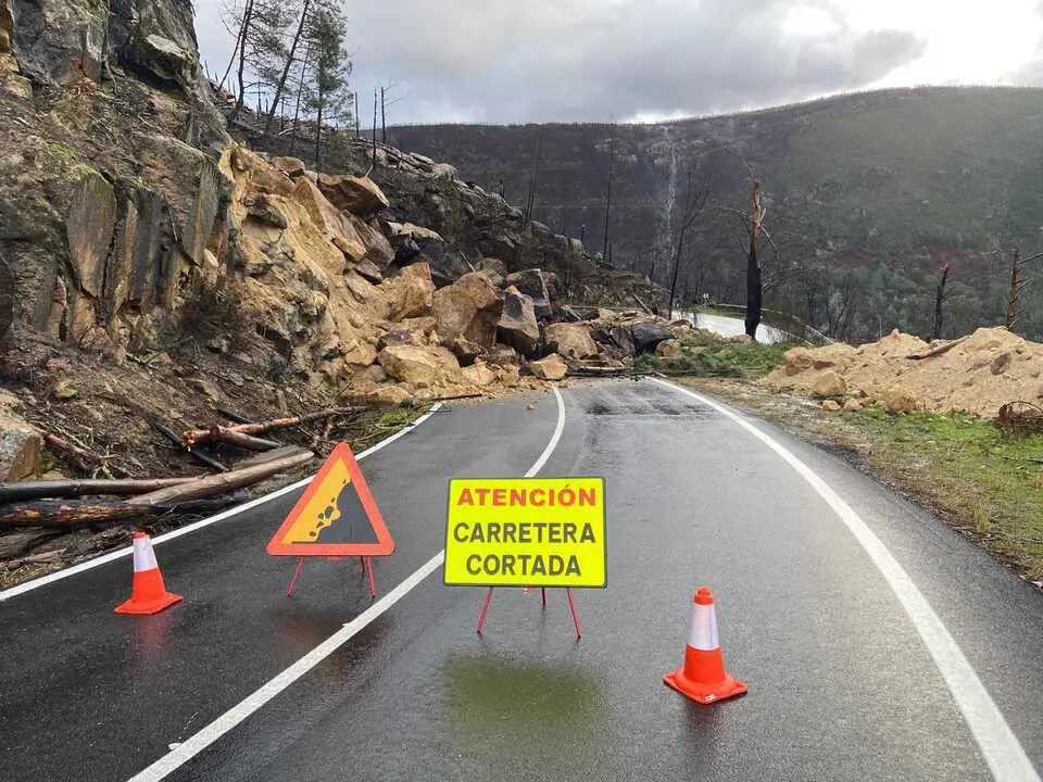 050226 Desprendemento na LU-P-4103 en Pant&oacute;n