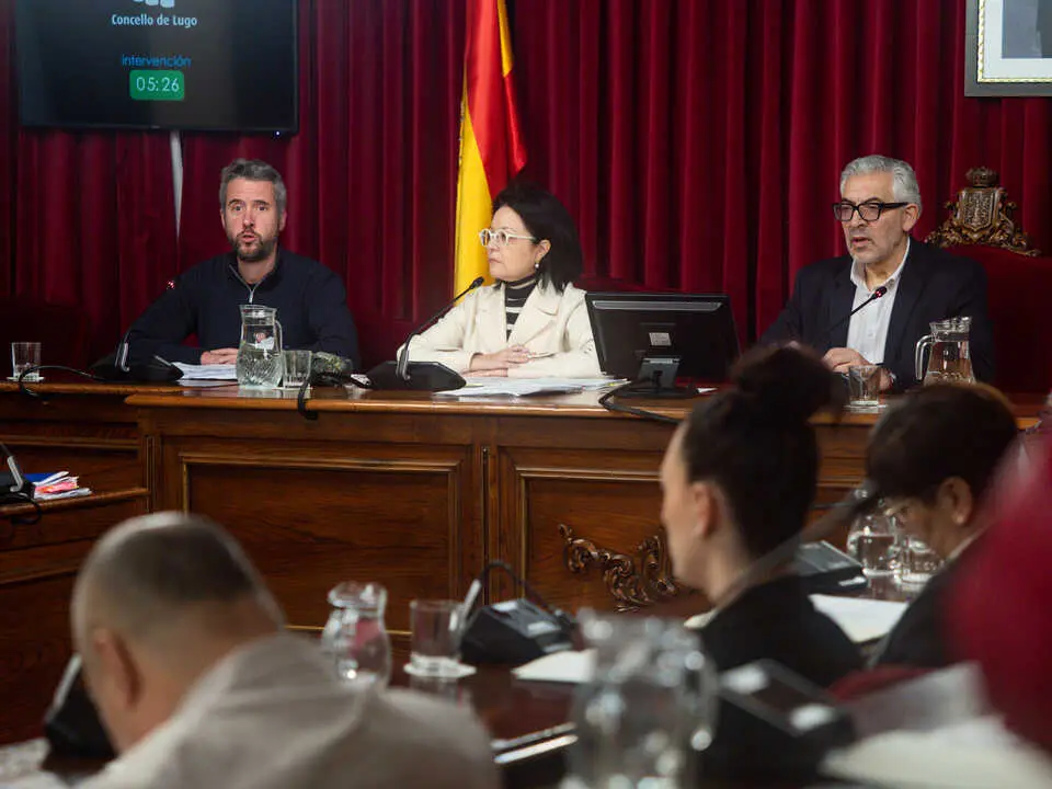 260206_ Pleno del Concello de Lugo. Miguel Fern&aacute;ndez, Alcalde de Lugo, Rub&eacute;n Arroxo, Teniente de Alcalde, Ana Mar&iacute;a Rivas Garc&iacute;a, secretaria del Concello.
PRADERO