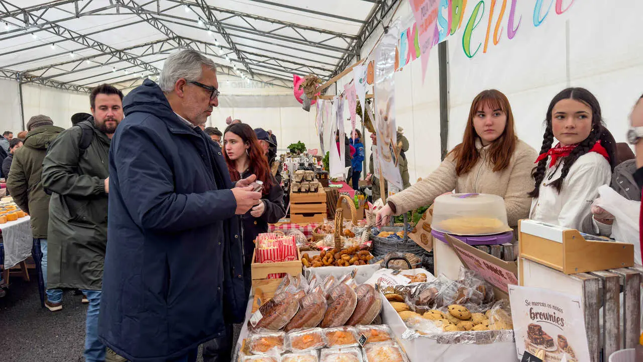 00038260207_FEIRA CARNAVAL NADELA_