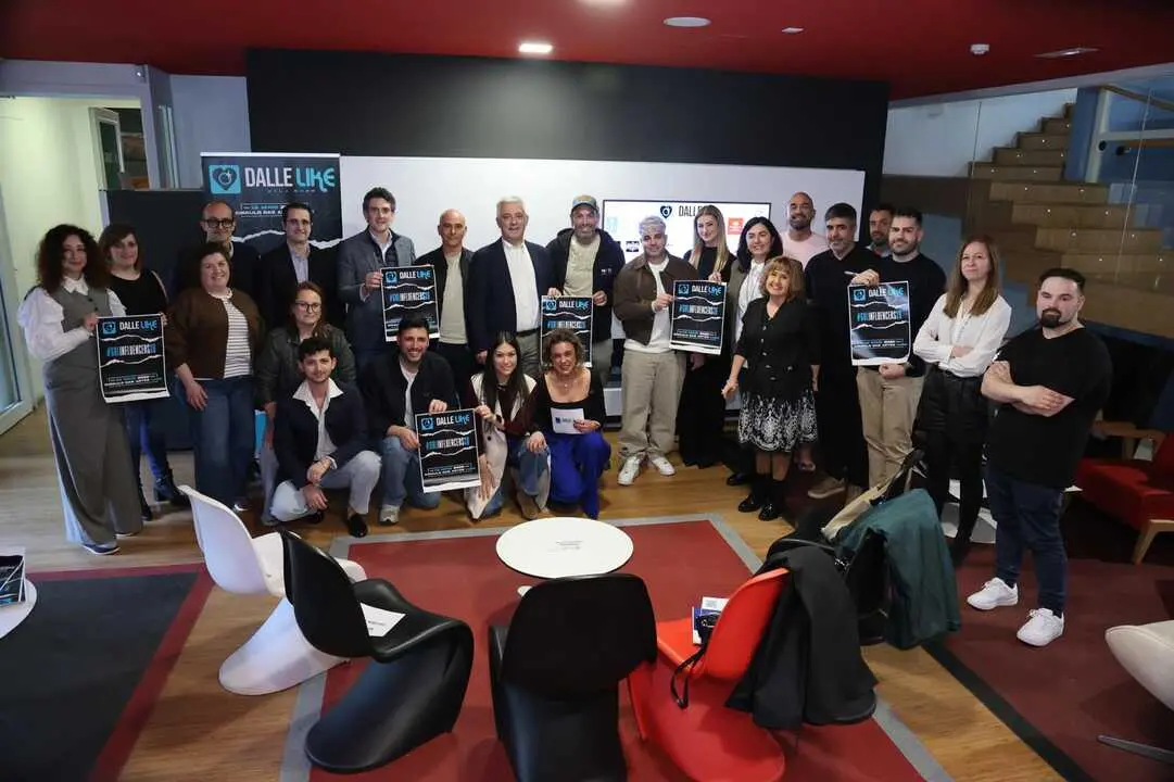 Premios Dalle Like 1