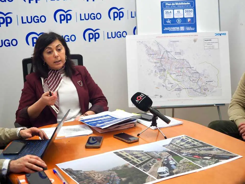 Elena Candia, durante una rueda de prensa. PRADERO