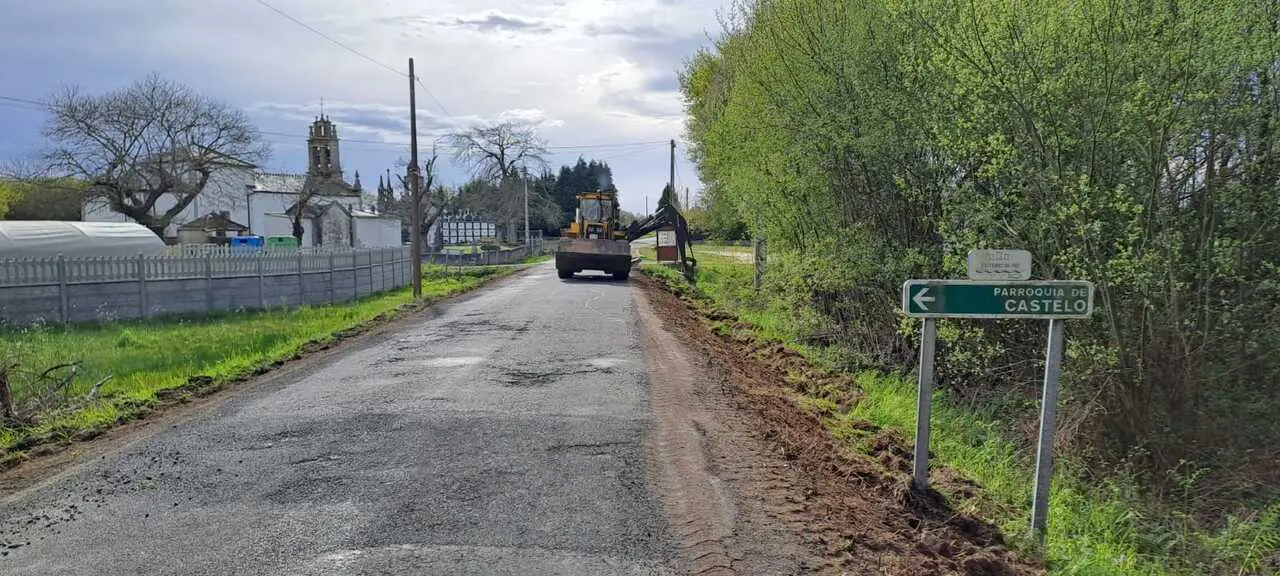 080426 Inicio das obras LU-P-1107 en Castro de Rei