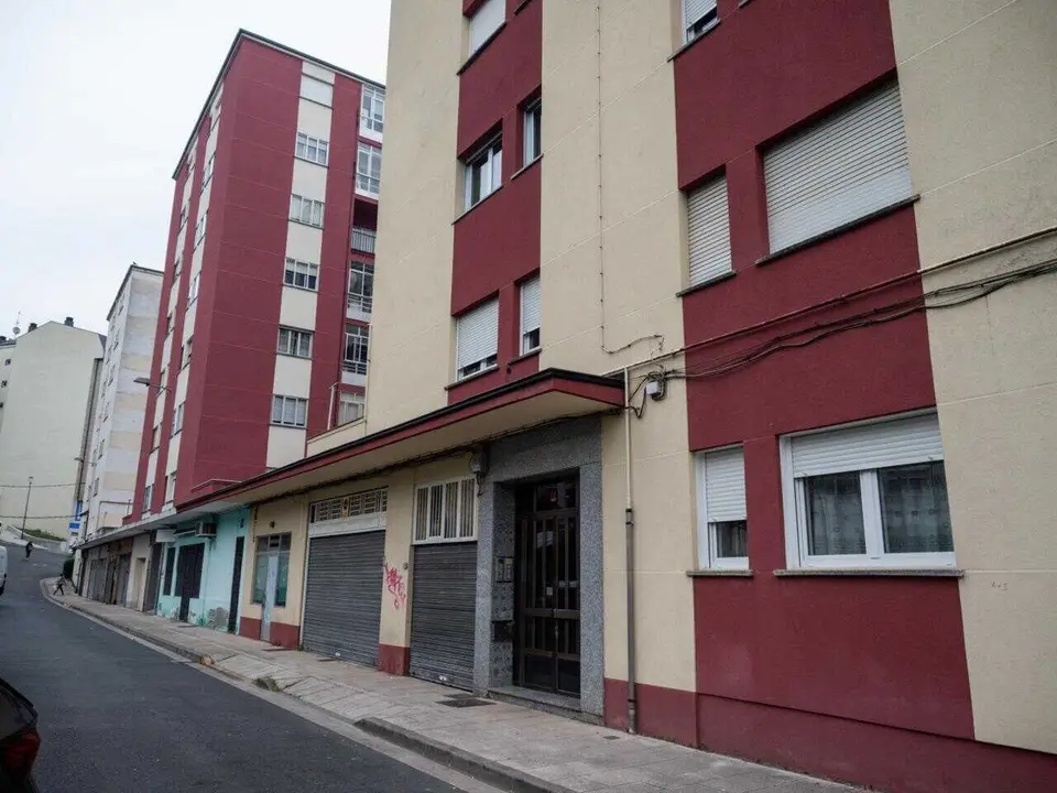 El inmueble que intentaban ocupar un hombre y una mujer se encuentra en Otero Pedrayo. Pradero