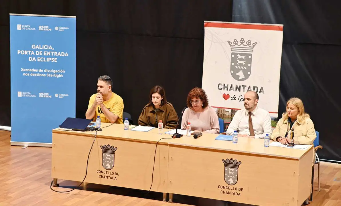La jornada sobre el eclipse celebrada en Chantada