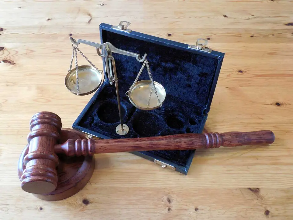 Martillo, justicia, juez