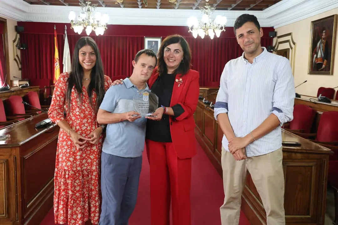 Elena Candia, en la recepci&oacute;n a Mauro Rodr&iacute;guez