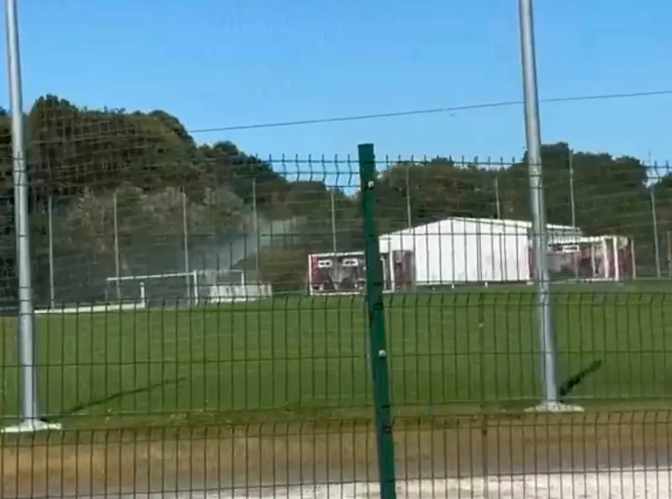 Riego campo f&uacute;tbol Pol (1)