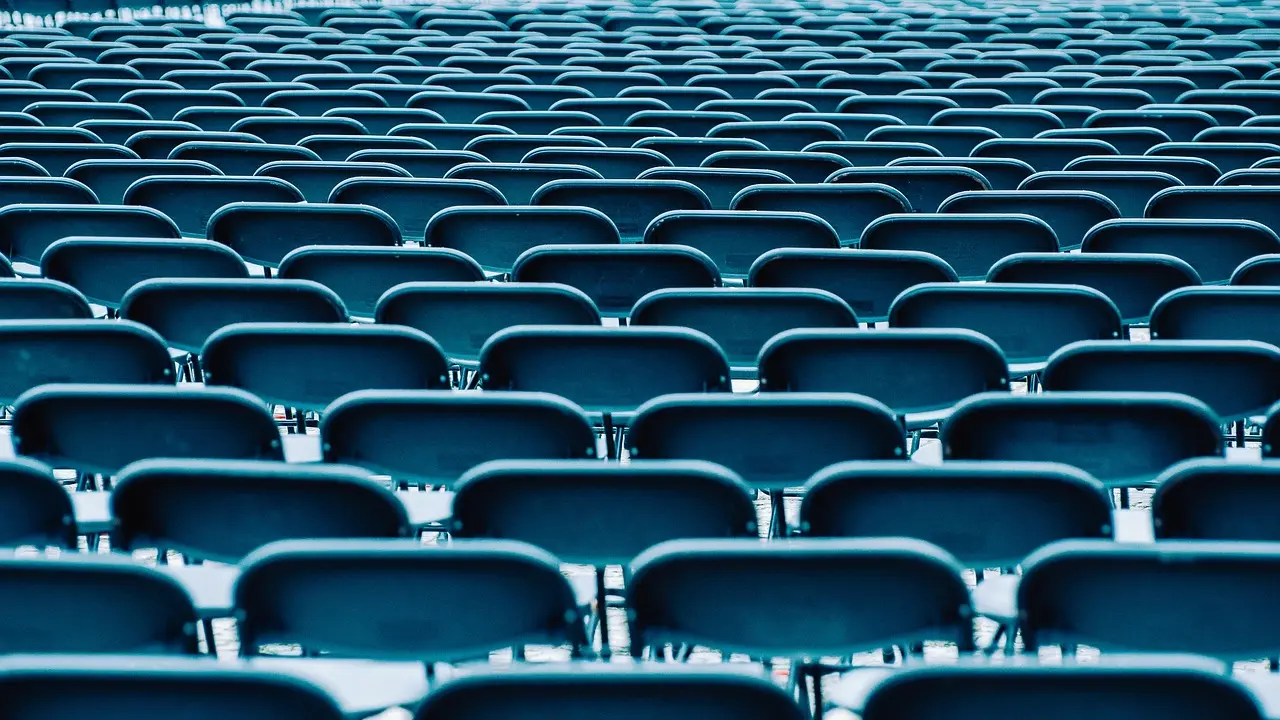 Sillas, charla, conferencia, reuni&oacute;n, convocatoria