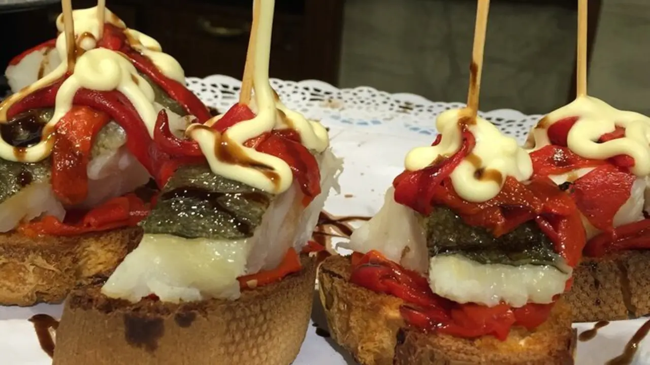 Tapa, pincho, comida.