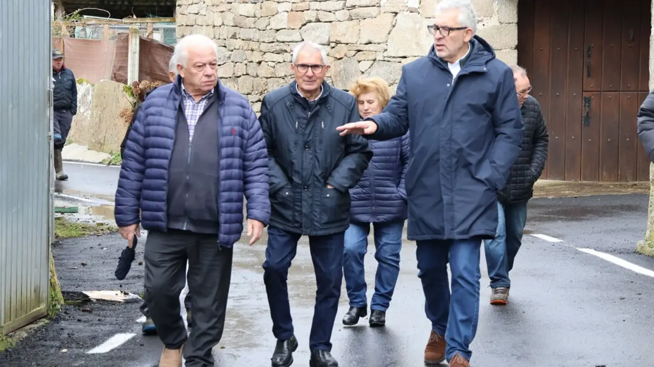 120126_o_concello_mellora_a_rede_viaria_de_calde_tirimol_e_vilacha_de_mera_cun_investimento_de_mais_de_80.000_euros_5_0