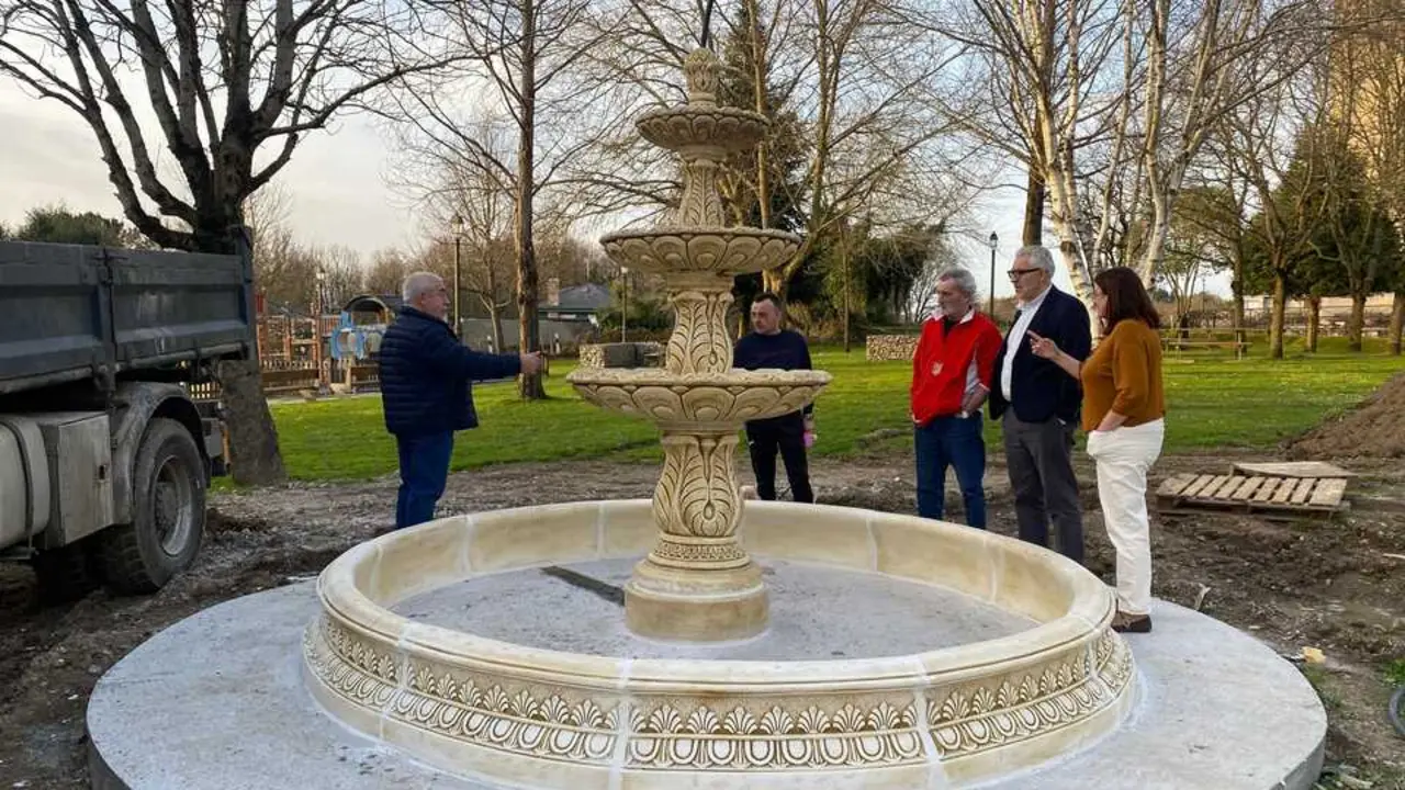 020326_foto2_o_concello_remata_as_obras_de_mellora_e_conexion_a_rede_municipal_en_seis_fontes_publicas_da_cidade