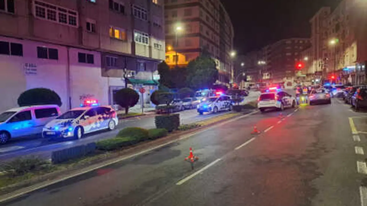 La Polic&iacute;a Local de Lugo, en la avenida das Fonti&ntilde;as