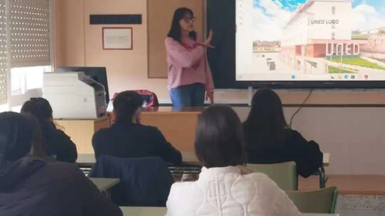 Carmen Gallego habl&oacute; en el Polit&eacute;cnico sobre las v&iacute;as de acceso a la universidad desde FP