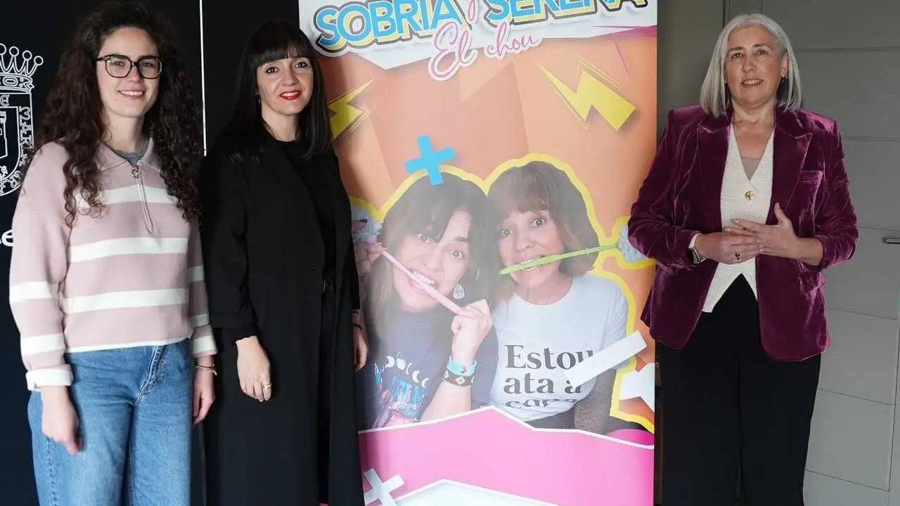 Paula Vigo, Marta Rouco y Marisol Morandeira, en el auditorio de Vilalba