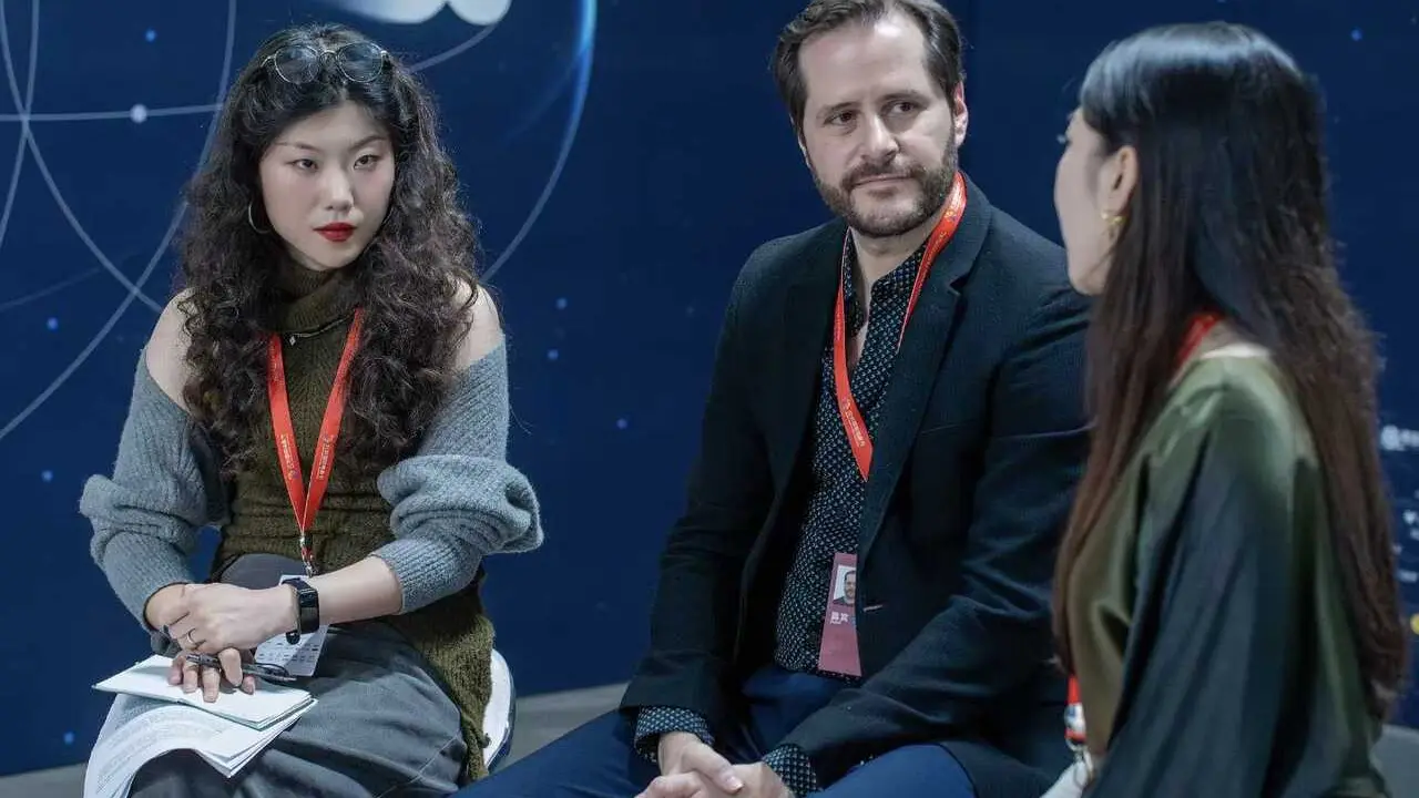 Brais Revalder&iacute;a, en China