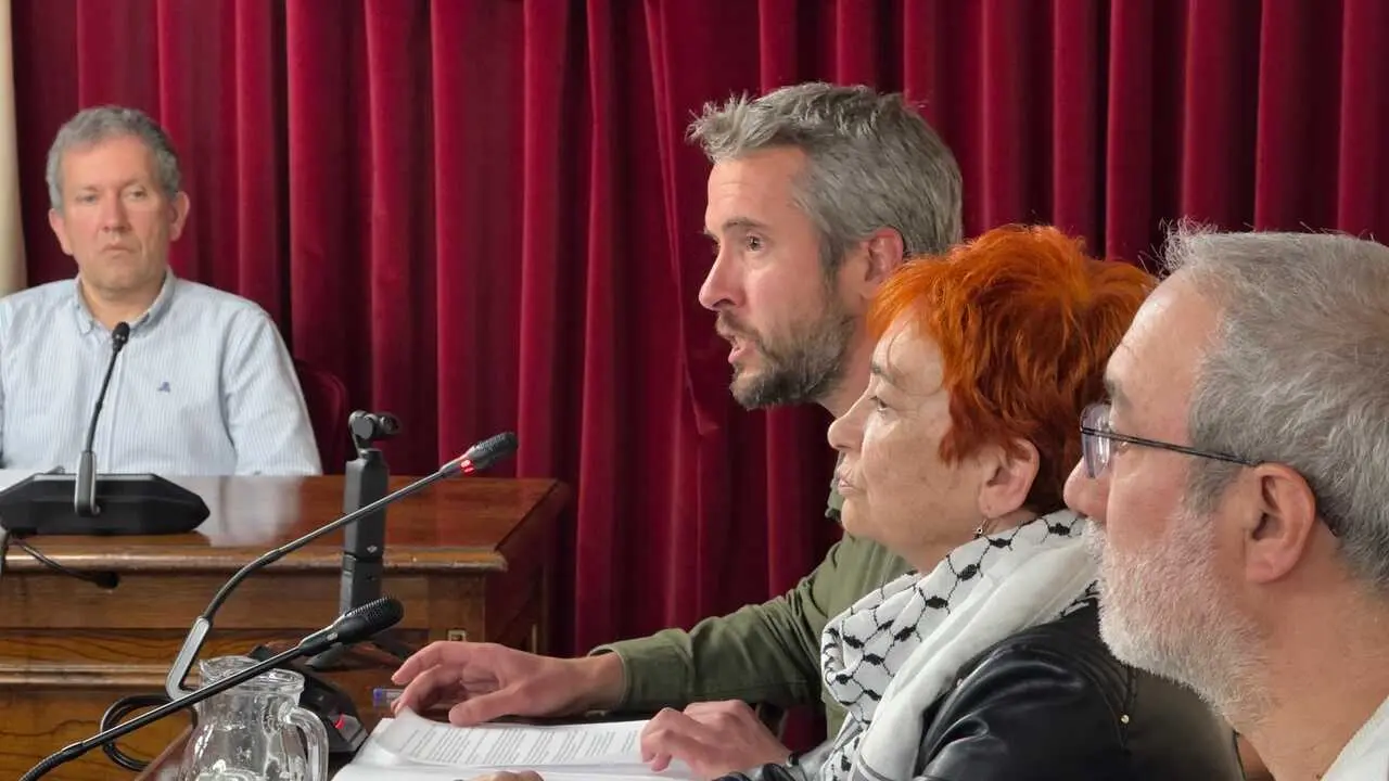 Rub&eacute;n Arroxo, durante su intervenci&oacute;n. Pradero