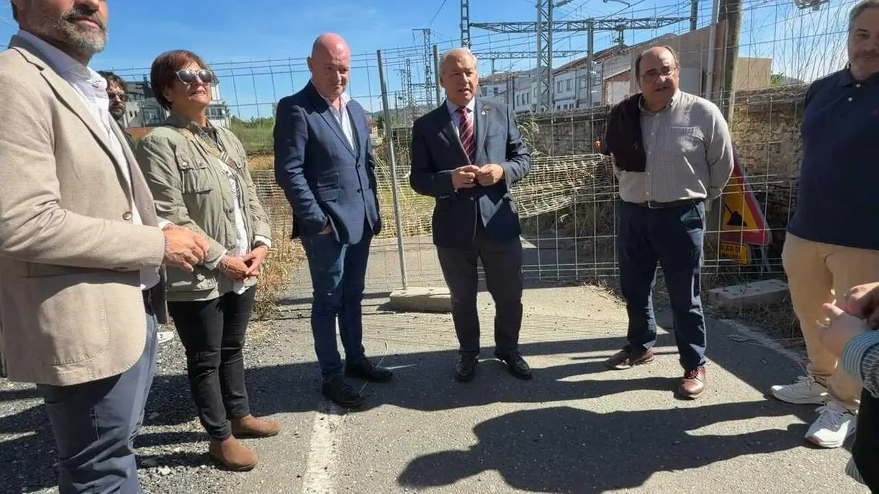 Visita obras pasos a nivel en Monforte