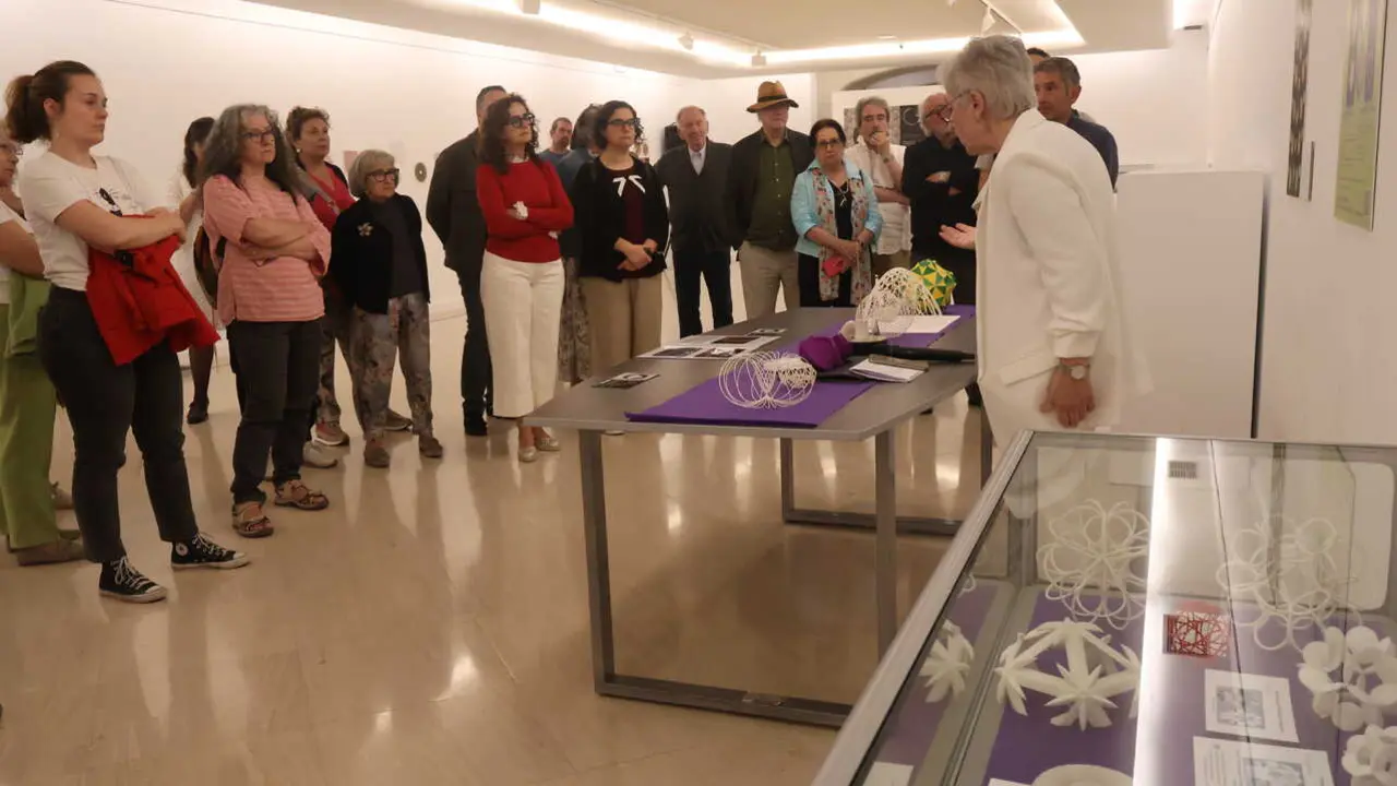 La muestra &laquo;Patr&oacute;ns de Beleza. Simetr&iacute;a na Arte&raquo; fue estrenada ayer