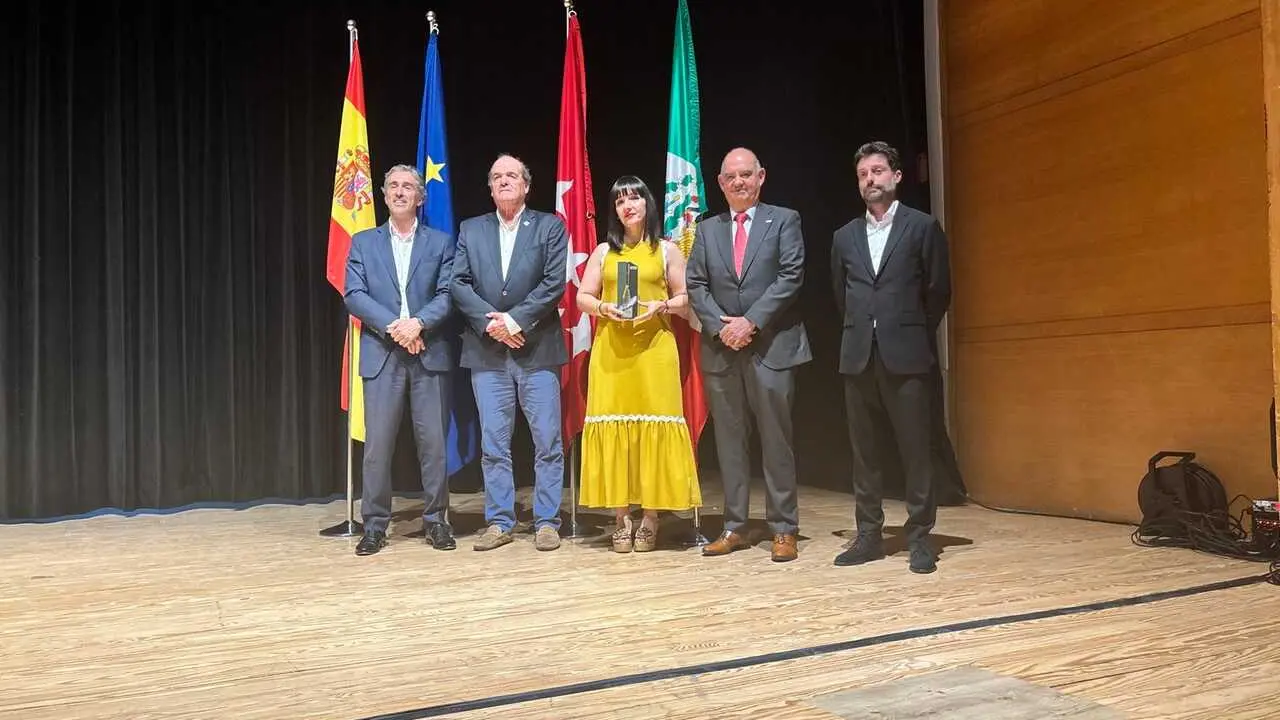 VILALBA_ESCOBAS_PRATA_1