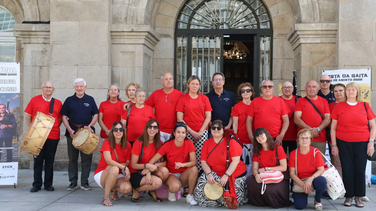 110826 Presentaci&oacute;n Festa da Gaita