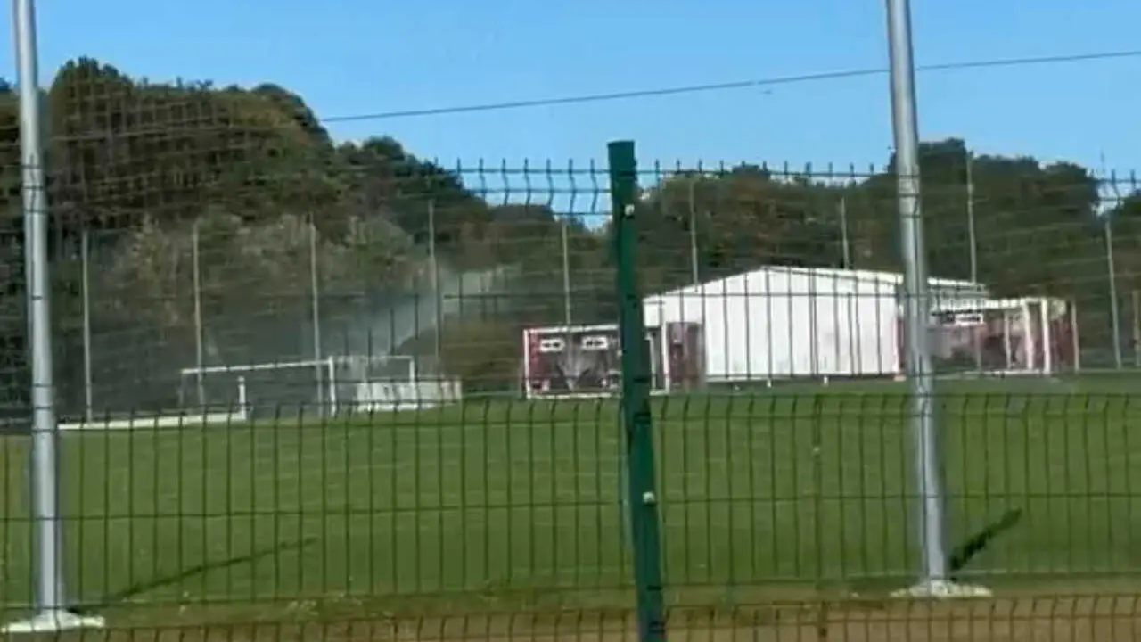 Riego campo f&uacute;tbol Pol (1)