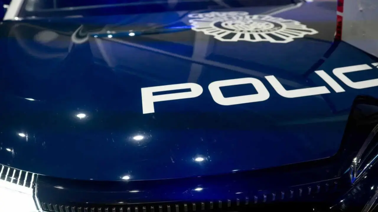 polic&iacute;a