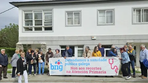 Concentración del BNG de Castro de Rei en el consultorio
