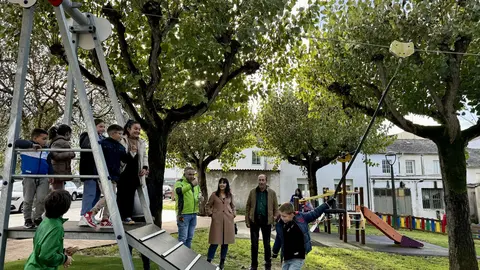 Los asistentes recibieron una merienda gratuita