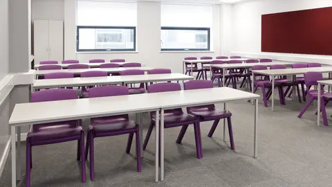 Clase, aula, docencia.