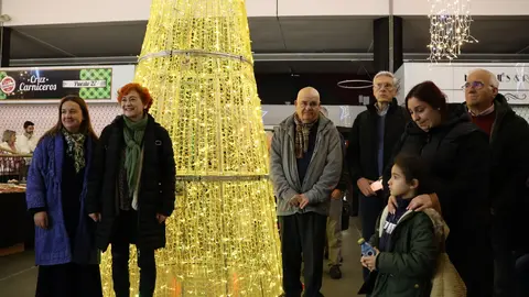 Encendido de luces de Navidad en la Praza de Abastos de Lugo