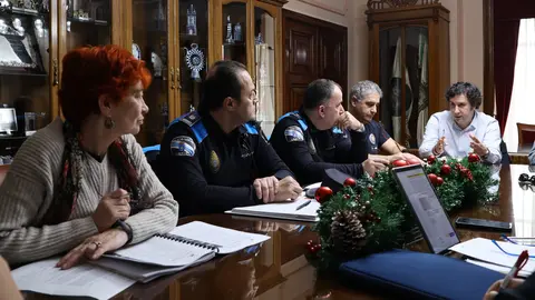 Xunta local de seguridad en Lugo con motivo de la Cabalgata de Reis