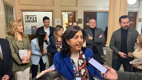 Elena Candia, antes de acceder al debate sobre el estado de Lugo