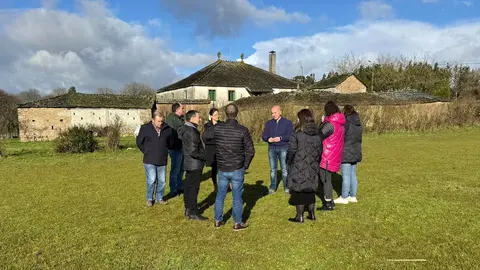 Friol, centro social nuevo en Narla