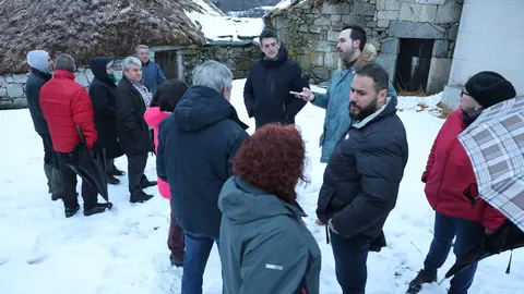 Visita ao Piornedo con veciños (3)