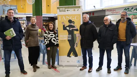 Presentación de la actividad «Bailando coa Terra: Sementando Pasos, Colleitanto Tango» dentro del programa Hortos Saudables