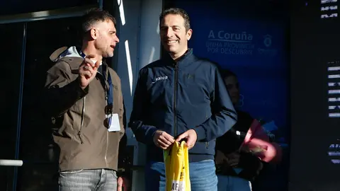 Alfonso Villares y Óscar Pereiro, en la meta de O Gran Camiño en Pedrafita do Cebreiro