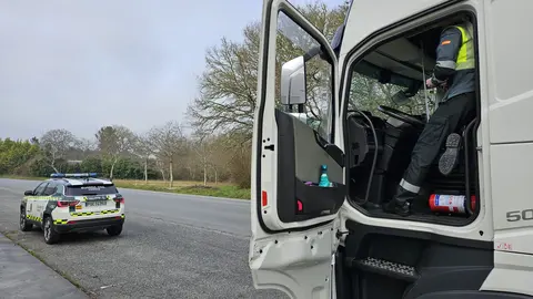 Investigado por supuesto delito de falsedad documental. Guardia Civil