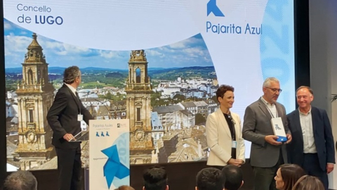 Miguel Fernández, durante la ceremonia de entrega del premio Pajarita Azul