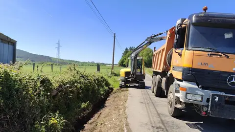280525 Inicio traballos na LU-P-0301 Antas de Ulla