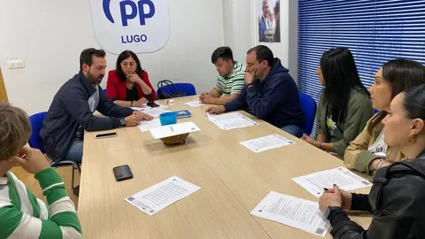 FOTO Xuntanza asociación veciños Paradai (1)